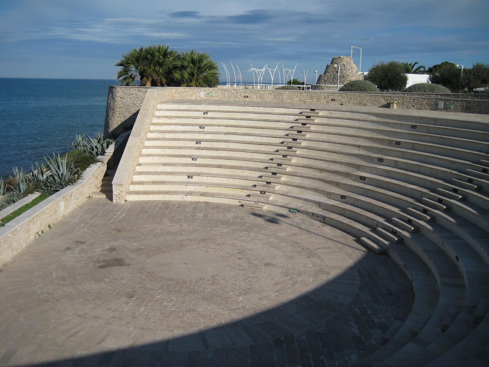 Teatro Mediterraneo